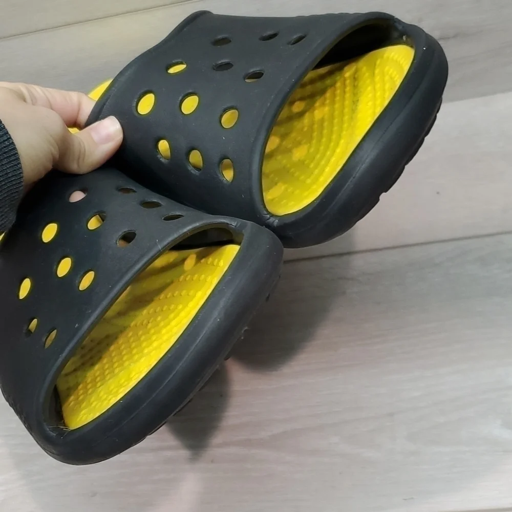 Crocs Mens Outdoor Rubber Sandals Flip flip shoes sz 13